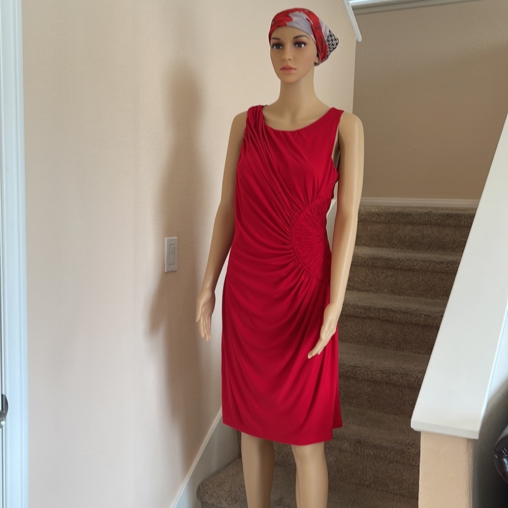 Suzi Chin for Maggy Boutique Red Ruched Cocktail Dress. Size 10, fits sizes 6-8.
